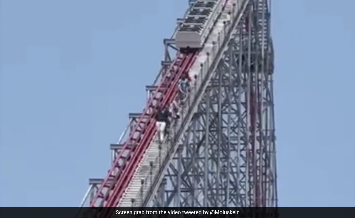 Video: Rollercoaster In US Freezes Mid-Air, Guests Forced To Walk Down