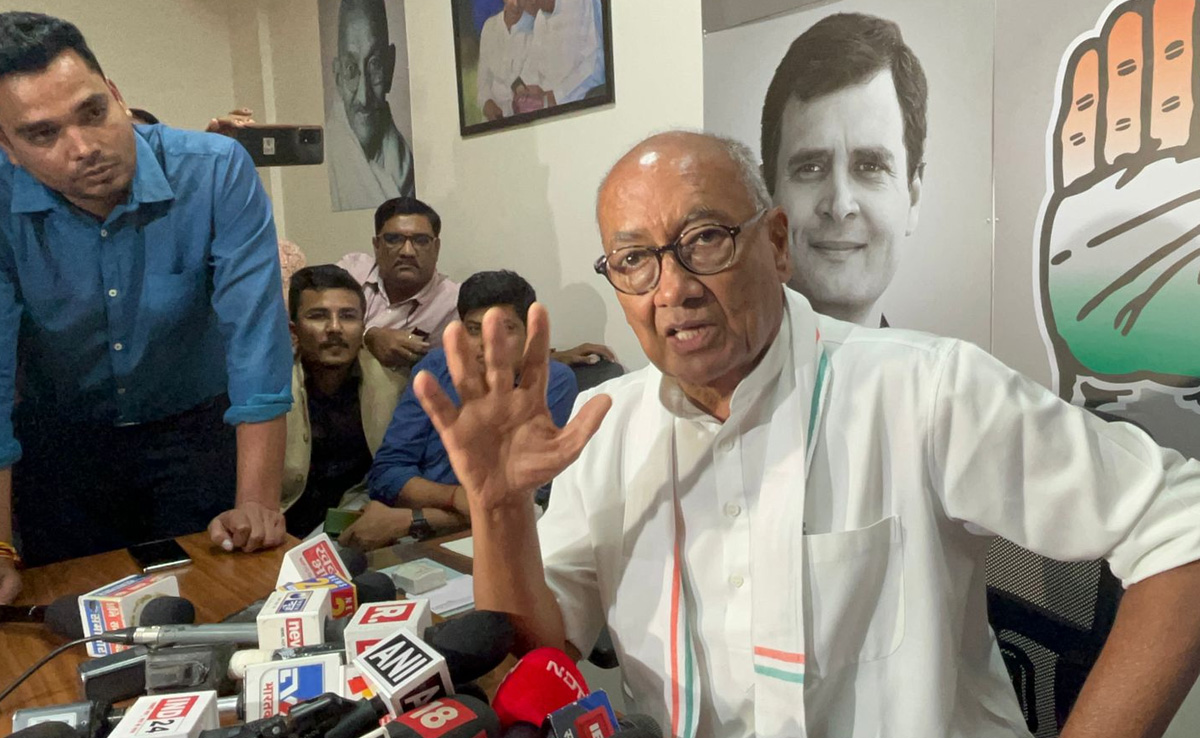"Will Adopt His Family": Digvijaya Singh On Congress Worker Killed In Clash