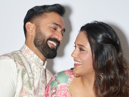 "Surviving Each Other's Nonsense.. ": Dinesh Karthik's Post For Wife Dipika Pallikal Is Viral