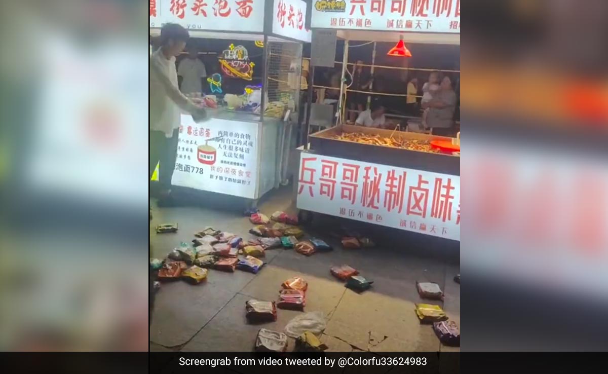 Chinese Man Buys And Destroys Vendor's Noodles After "You Can't Afford It" Insult