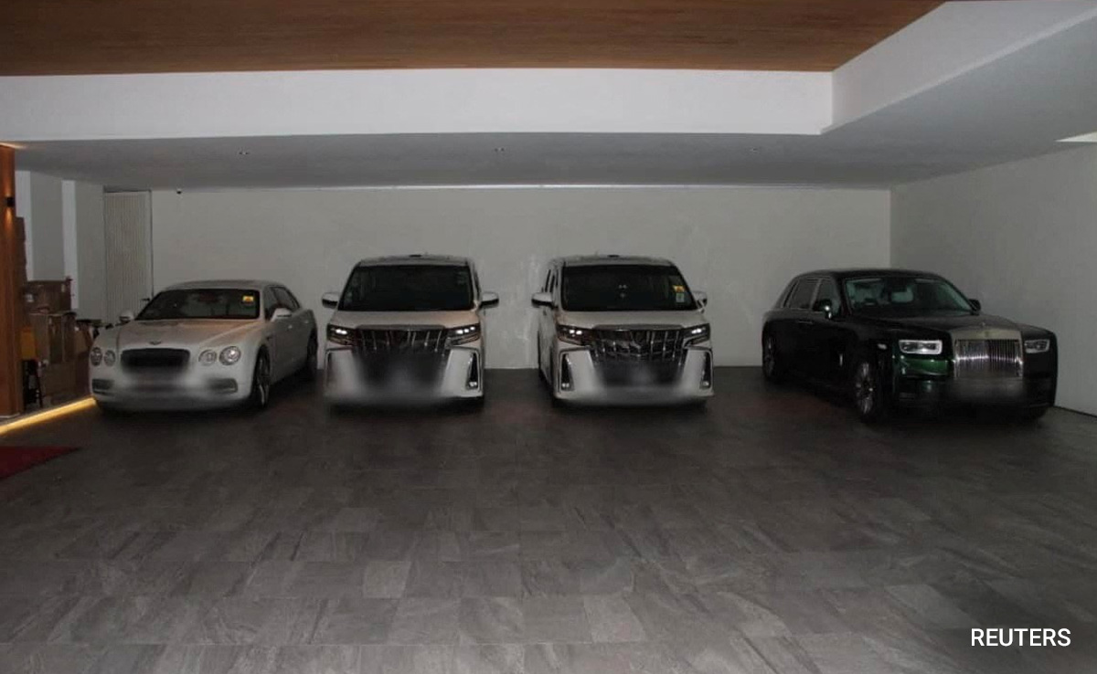 Bungalows, Cars Worth $734.32 Million Seized In Singapore Money Laundering Case