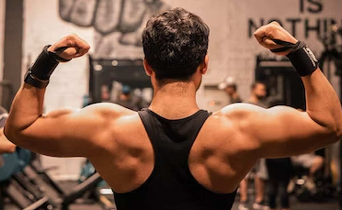 Can Working Out Regularly Help Boost Performance At Work?