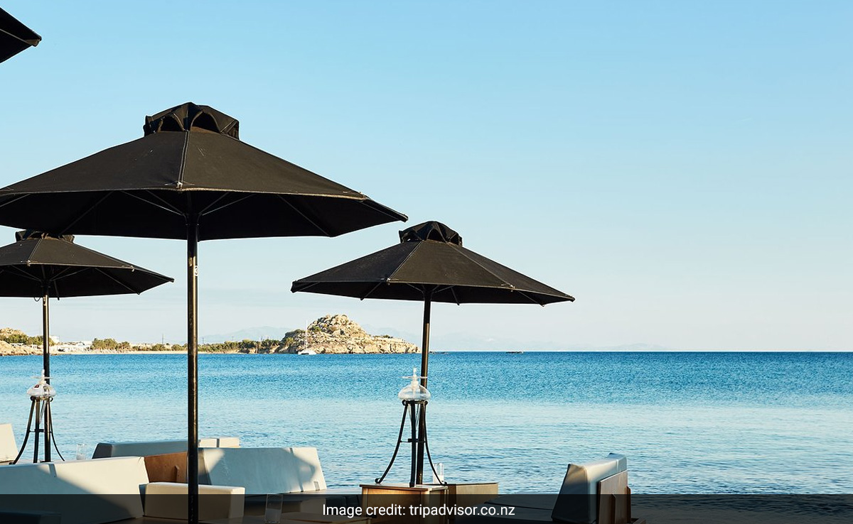 "Thieves": Tourists Fume After Being Charged Rs 64,390 For Shrimp And Drinks At Mykonos Restaurant