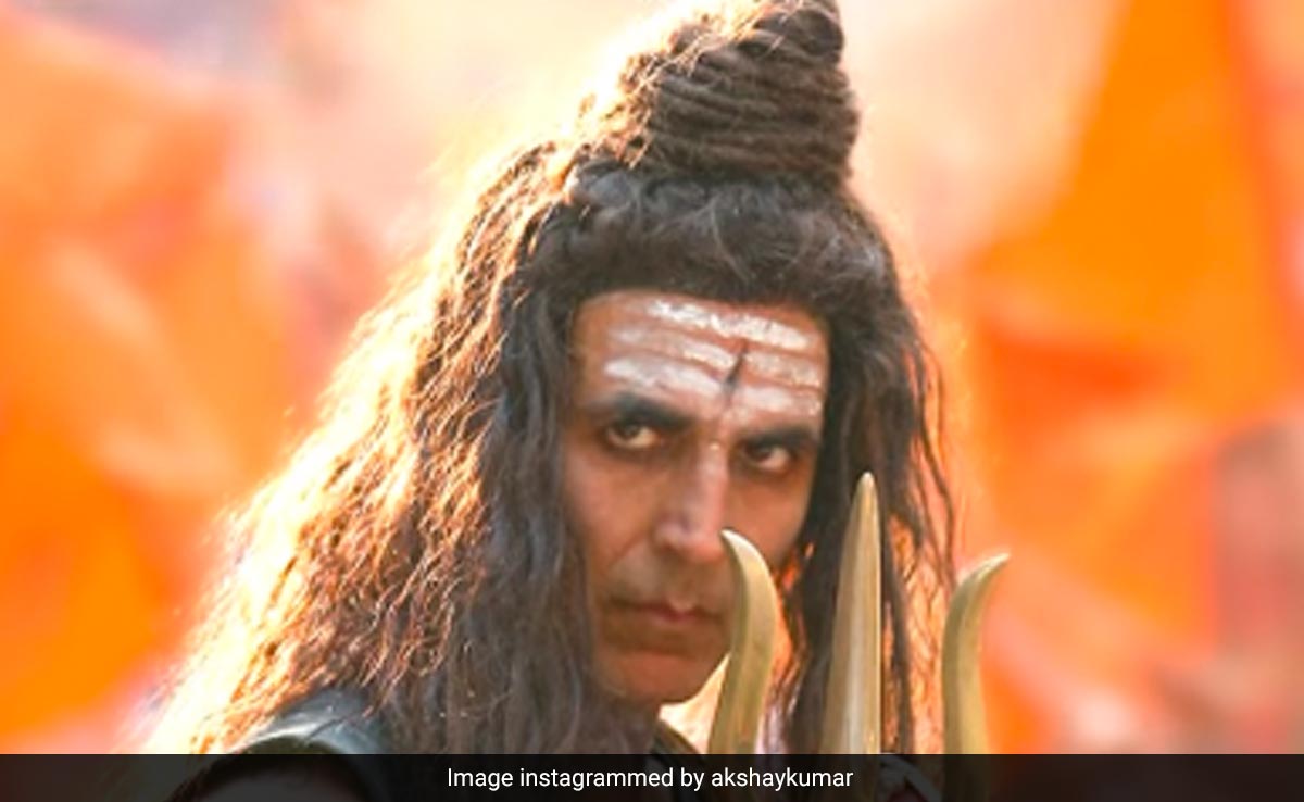 <i>OMG 2</i> Review: Akshay Kumar's Simplistic Satire Buoyed By Lively Performances