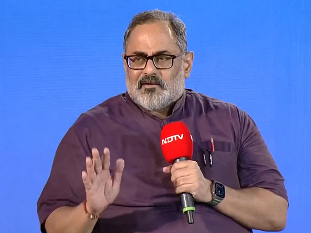 "नहीं चाहते कि ऐसे उपकरण भारत में आएं...": लैपटॉप आयात प्रतिबंध पर मंत्री 