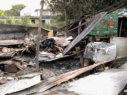 नूंह के तावडू में दो धार्मिक स्थलों में आगज़नी के बाद तनाव पसरा, हरियाणा सरकार ने मांगी और फोर्स