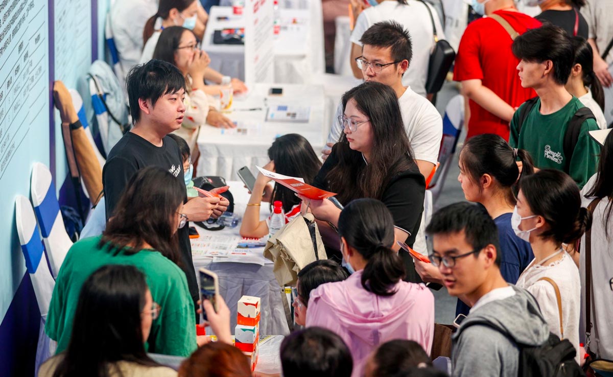 "Always A Rat Race": Chinese Youth Amid Record Unemployment