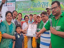 अजमेर में 3 मिनट में लगाए गए 3 हजार पौधे, एशिया बुक ऑफ रिकॉर्ड में दर्ज हुआ नाम अजमेर में 3 मिनट में लगाए गए 3 हजार पौधे, एशिया बुक ऑफ रिकॉर्ड में दर्ज हुआ नाम