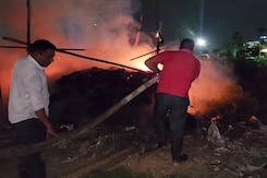 Mob Burns Restaurant, Shops In Gurugram Day After Communal Clashes Mob Burns Restaurant, Shops In Gurugram Day After Communal Clashes