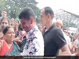 Ink Thrown At Odisha Chief Minister's Private Secretary Ink Thrown At Odisha Chief Minister's Private Secretary