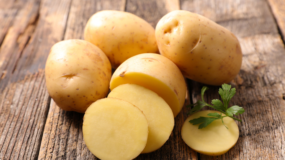 Health Tips: हफ्ते भर के लिए छोड़ दीजिए आलू, वजन घटाने से लेकर शुगर कंट्रोल करने तक होंगे ये फायदे