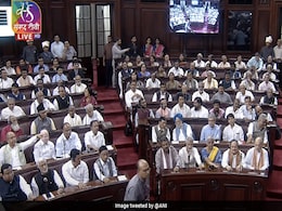 दिल्ली सर्विस बिल राज्यसभा में भी हुआ पास, समर्थन में 131 और विरोध में पड़े 102 वोट दिल्ली सर्विस बिल राज्यसभा में भी हुआ पास, समर्थन में 131 और विरोध में पड़े 102 वोट