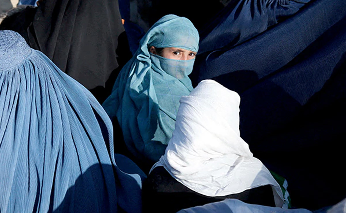 "Thin, Tight, Short" Women's Clothing Banned In Afghanistans Bamiyan