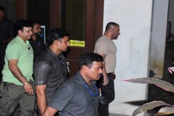 Blockbuster Celeb Spotting: Salman Khan Outside A Dubbing Studio Blockbuster Celeb Spotting: Salman Khan Outside A Dubbing Studio