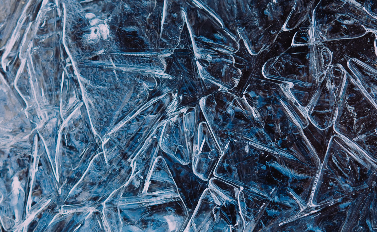 ''Loudest Pop'': Massive Chunk Of Ice Falls From The Sky, Damages House In US