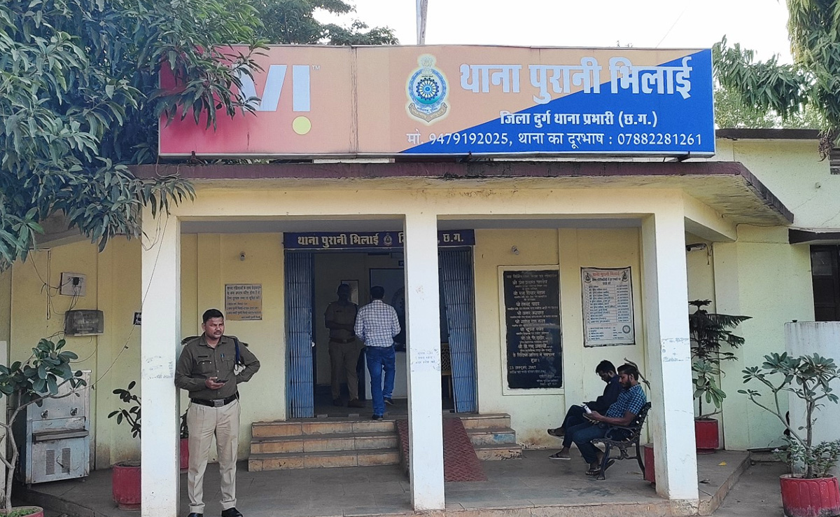 भिलाई: SDM परिसर में युवक ने लगाई फांसी, पुलिस जांच में जुटी