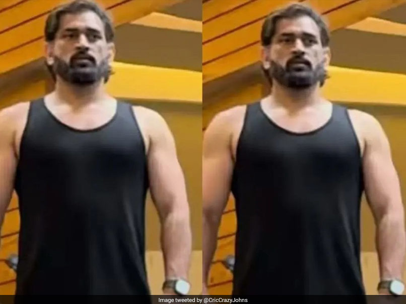 MS Dhoni Spotted At Gym In Ranchi, Fans In Awe Of CSK Captain's New Muscular Look. See Pics