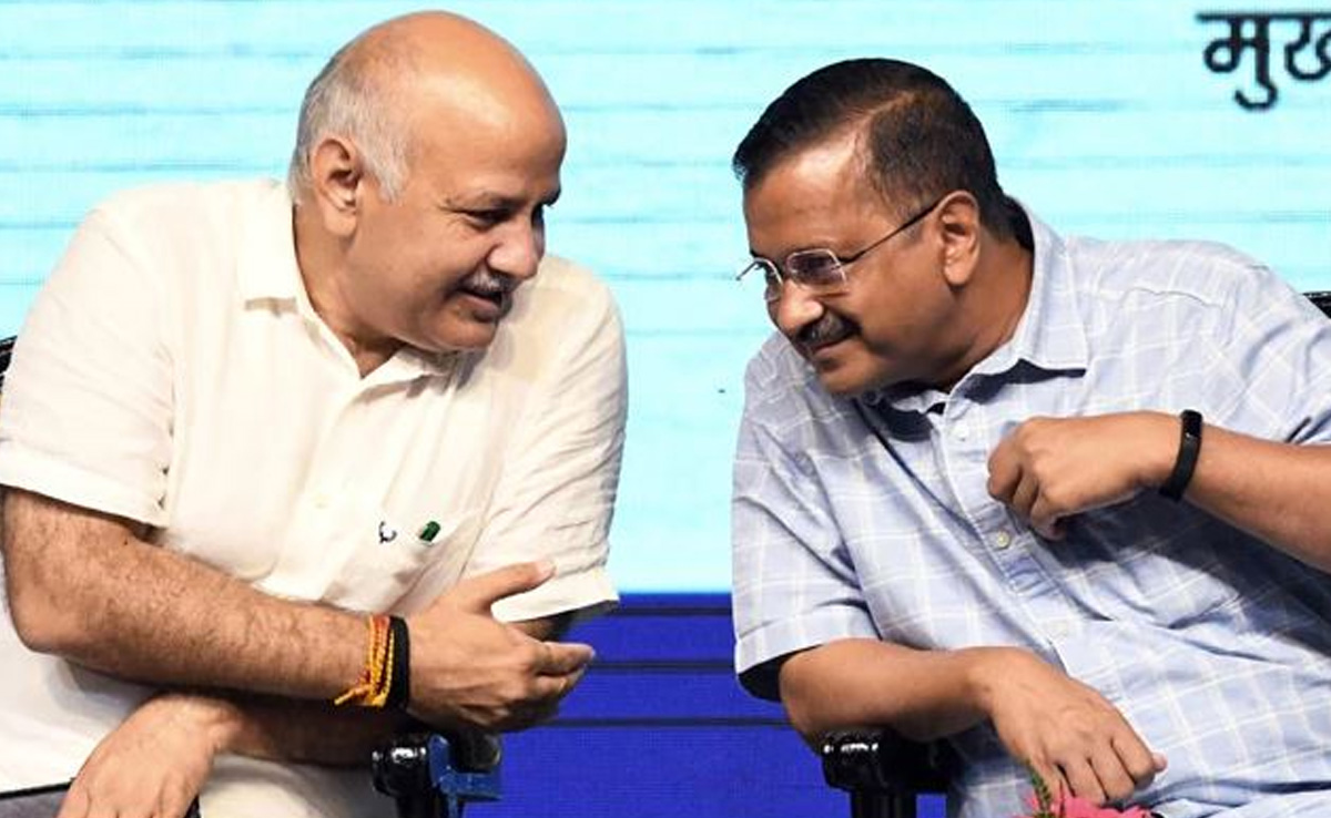 दिल्ली के CM अरविंद केजरीवाल को अपने बर्थडे पर आई मनीष सिसोदिया की याद, कहा- "I Miss...."