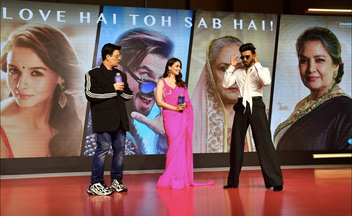 Pics: <i>Rocky Aur Rani</i> Success Meet With Alia Bhatt, Ranveer Singh, Dharmendra And Fam