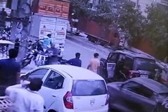 On Camera, Man, 2 Daughters Kidnapped In Their SUV. A Crash Saves Them On Camera, Man, 2 Daughters Kidnapped In Their SUV. A Crash Saves Them