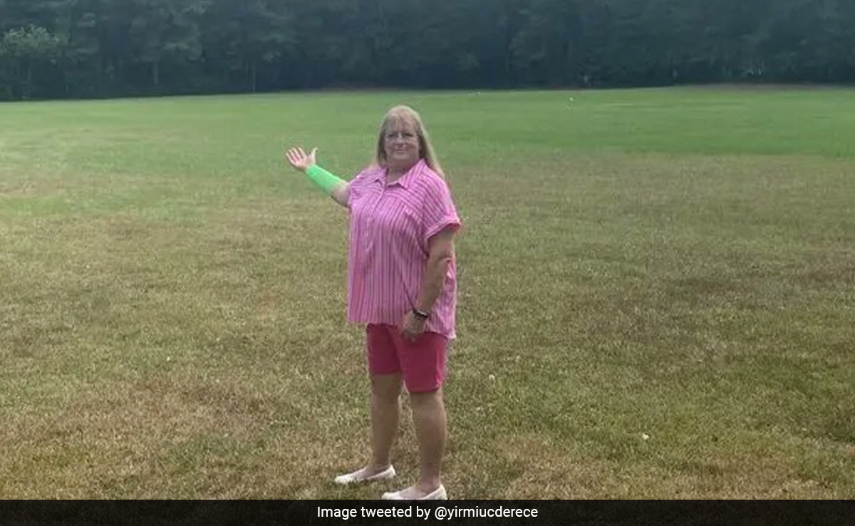 US Woman Was Attacked By Snake That Fell From The Sky, Then A Hawk Dived In