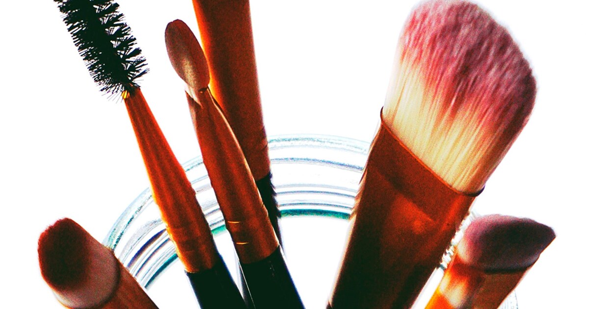 Different Types Of Makeup Brushes