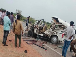 ट्रक-बोलेरो की आमने-सामने टक्कर में एक ही परिवार के 6 लोगों की मौत ट्रक-बोलेरो की आमने-सामने टक्कर में एक ही परिवार के 6 लोगों की मौत