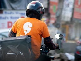 Hyderabad Woman Claims Swiggy Genie Agent Stole Laptop, Company Reacts Hyderabad Woman Claims Swiggy Genie Agent Stole Laptop, Company Reacts