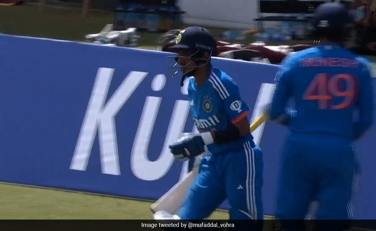 Watch: Rahul Dravid, Hardik Pandya Ask Yuzvendra Chahal To Return. Rules Made That Impossible