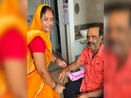 रक्षा का बंधन : दोनों किडनी ख़राब, बहन ने डोनेट कर भाई को दिया रक्षाबंधन का सबसे बड़ा तोहफा रक्षा का बंधन : दोनों किडनी ख़राब, बहन ने डोनेट कर भाई को दिया रक्षाबंधन का सबसे बड़ा तोहफा
