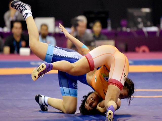 UWW ने रद्द कर दी WFI की मान्यता, विश्व चैंपियनशिप में भारतीय ध्वज के नीचे नहीं खेल पाएंगे खिलाड़ी