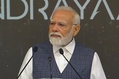 "Salute You All": PM Gets Emotional While Addressing Chandrayaan-3 Heroes "Salute You All": PM Gets Emotional While Addressing Chandrayaan-3 Heroes