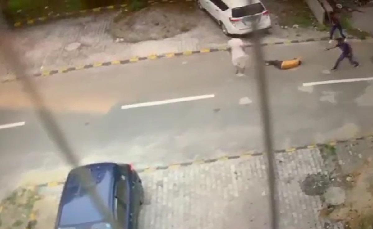 मुरादाबाद में बीजेपी नेता अनुज चौधरी की गोली मारकर हत्‍या, पूरी घटना CCTV में कैद