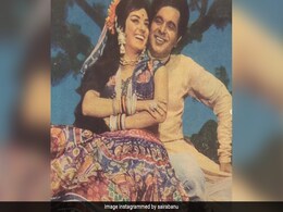 When Saira Banu Tried To "Emote In Dilip Kumarish Manner" In <i>Gopi</i> When Saira Banu Tried To "Emote In Dilip Kumarish Manner" In <i>Gopi</i>