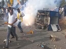 Video: Chandrababu Naidu vs Jagan Reddy Goes From Podium To Street Video: Chandrababu Naidu vs Jagan Reddy Goes From Podium To Street
