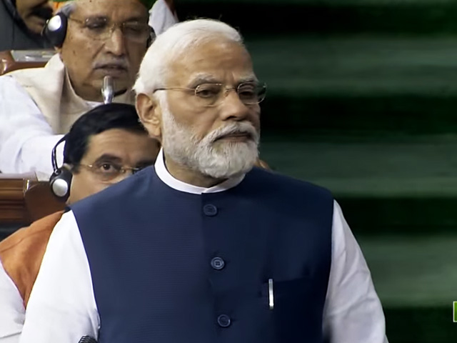 भारत के खिलाफ की गई हर बात को मैग्नेट की तरह पकड़ता है विपक्ष