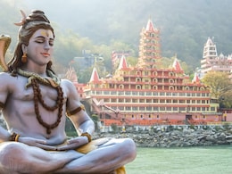 Sawan Month: इस दिन रखा जाएगा सावन सोमवार का पहला व्रत, जानें तिथि और व्रत में खाई जाने वाली चीजें Sawan Month: इस दिन रखा जाएगा सावन सोमवार का पहला व्रत, जानें तिथि और व्रत में खाई जाने वाली चीजें