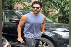 Kartik Aaryan's Day Outing Kartik Aaryan's Day Outing