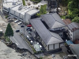 Thousands Urged to Evacuate Amid Fears of "Violent" Typhoon in Japan Thousands Urged to Evacuate Amid Fears of "Violent" Typhoon in Japan