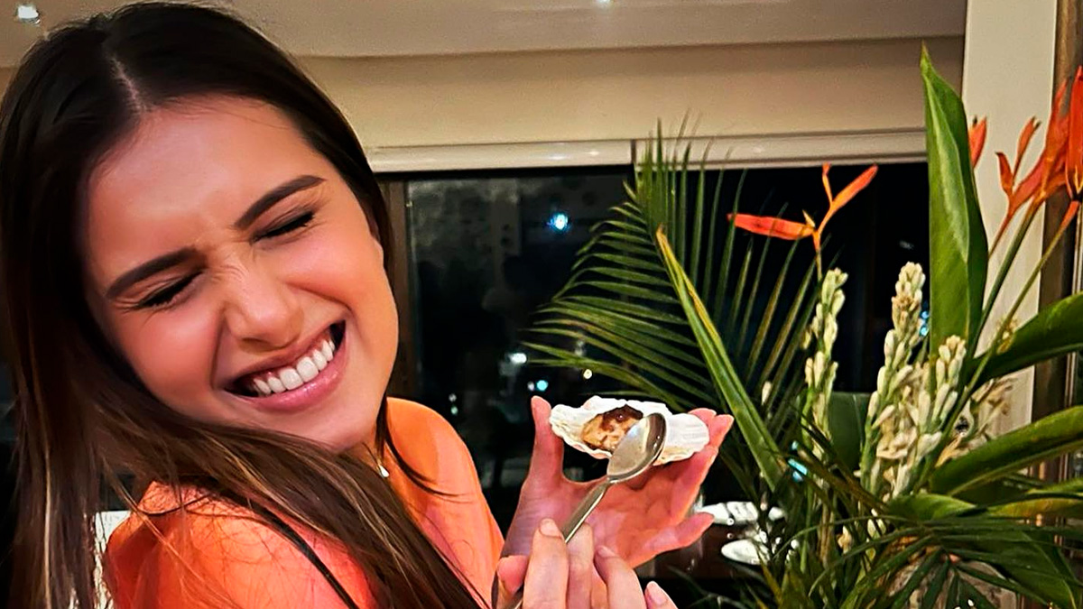 When It’s "Seafood Saturday Soiree At Home", Tara Sutaria Cooks Herself