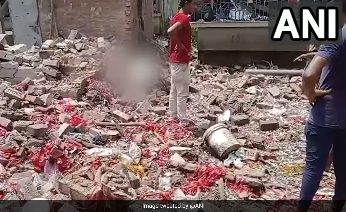 4 Killed In Blast At 'Illegal' Cracker Factory In Bengal's Duttapukur