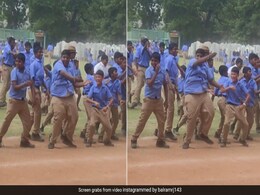 स्कूली बच्चों ने तमन्ना भाटिया के गाने 'कावला' पर किया डांस, 6 करोड़ लोगों ने देखा Video स्कूली बच्चों ने तमन्ना भाटिया के गाने 'कावला' पर किया डांस, 6 करोड़ लोगों ने देखा Video