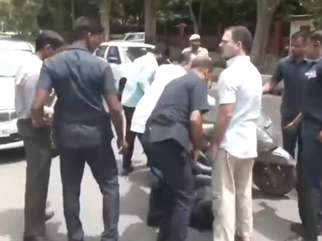 Watch: Rahul Gandhi, Ahead Of Speech, Stops To Help Man Who Fell Off Scooter