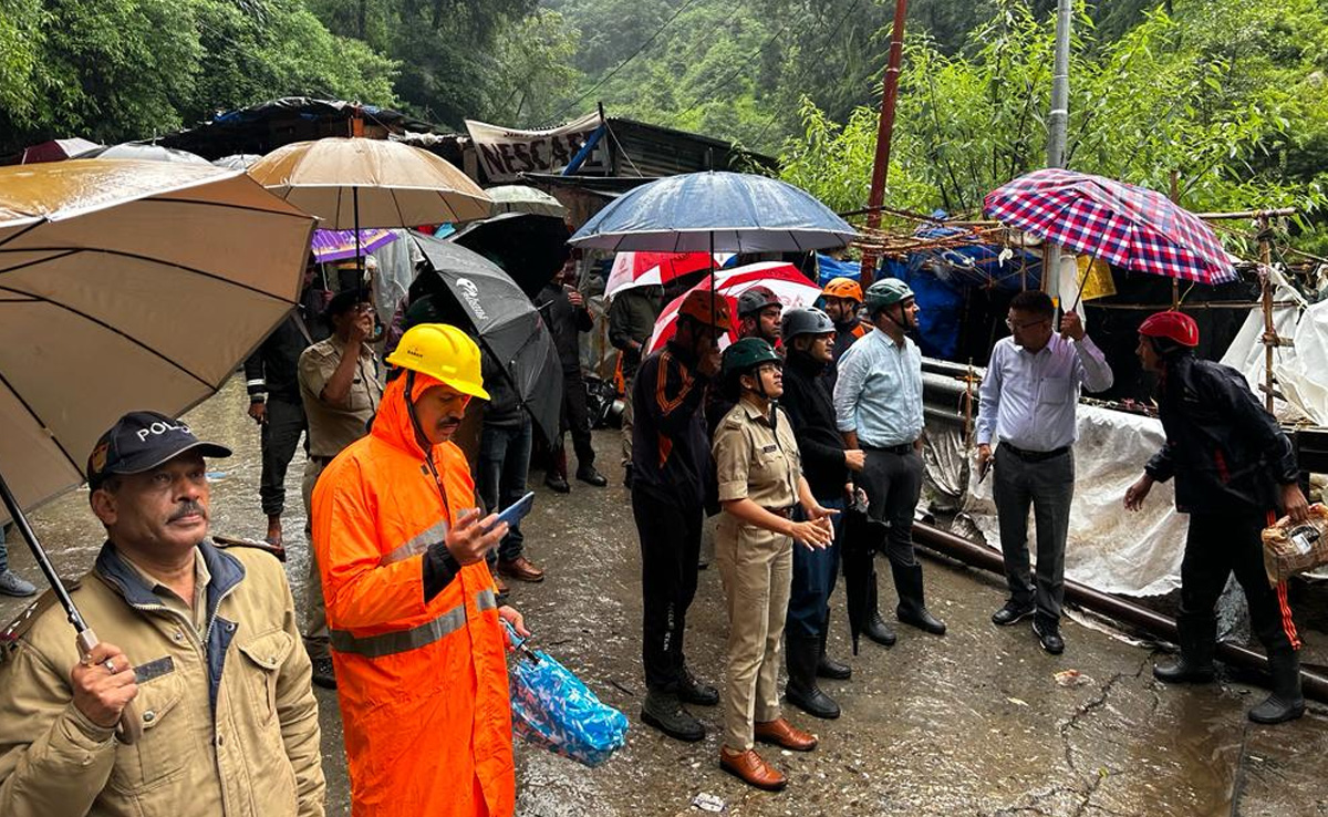 4 Dead, Dozen Missing After Uttarakhand Landslide, Kedarnath Yatra Stopped