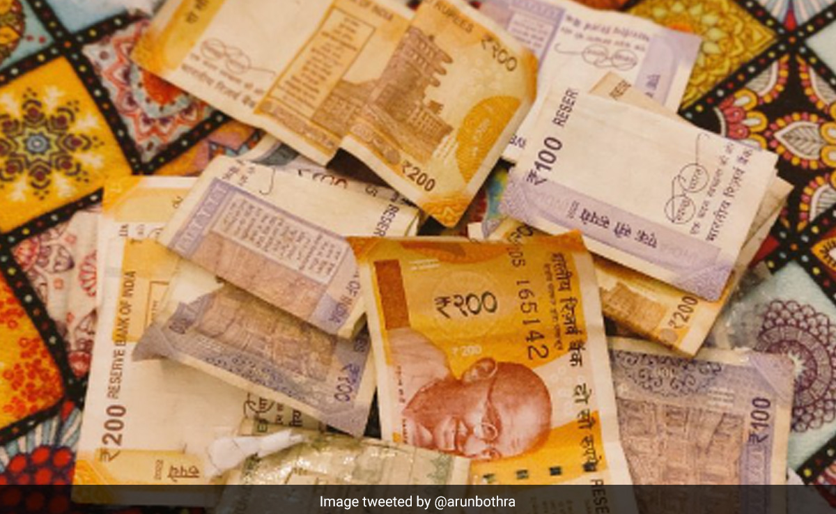 Bureaucrat Shares Pic Of Money Kept By Students In Answer Sheets: ''Tells A Lot...''