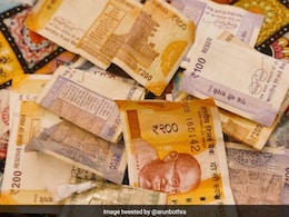 Rs 100, Rs 200 Currency Notes To Have RBI Governor Sanjay Malhotra's Signature Rs 100, Rs 200 Currency Notes To Have RBI Governor Sanjay Malhotra's Signature