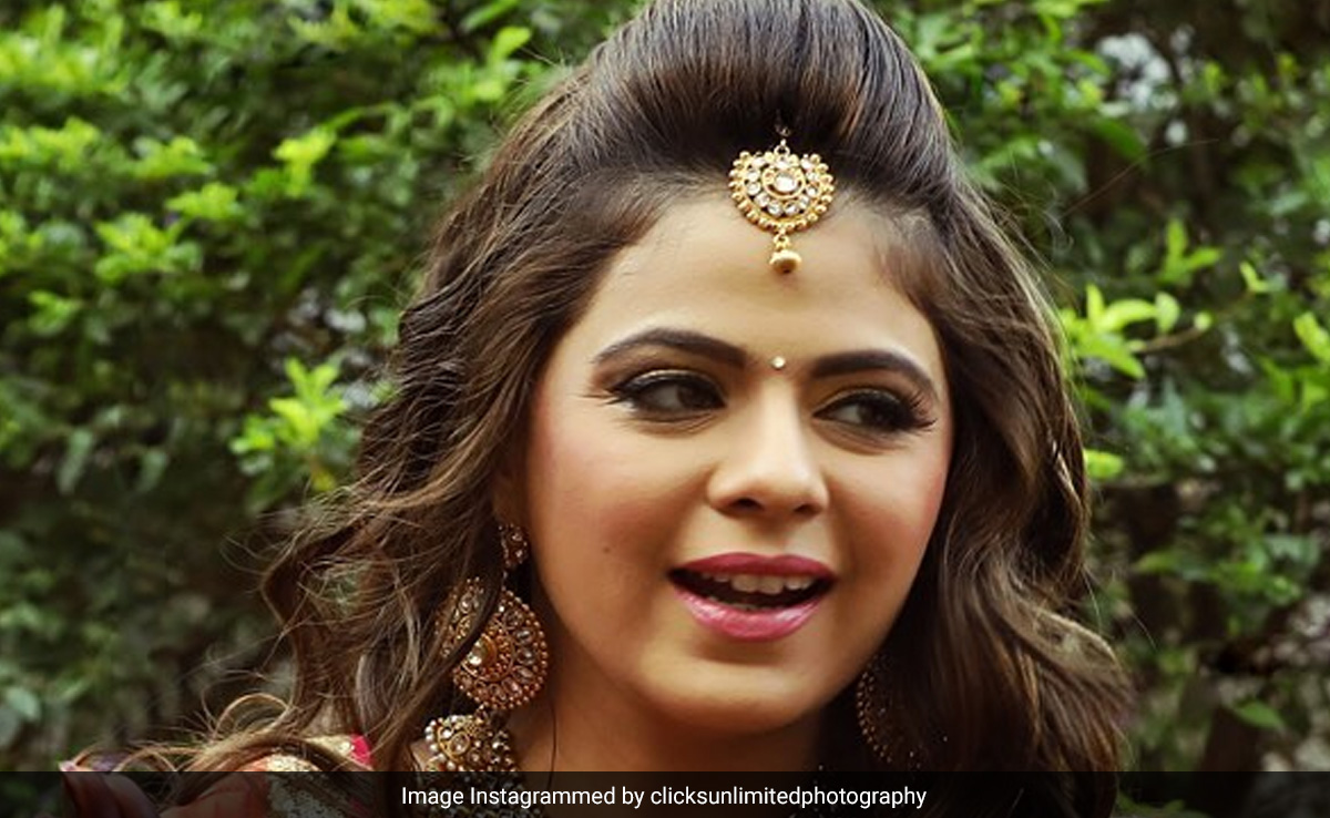 'भाभी' तो कभी 'कुसुम' की 'कली' बनकर किया टीवी पर राज, अब हैं 41 साल की रुचा गुजराती एक्टिंग की दुनिया से दूर, PICS देख होंगे हैरान