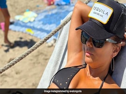 Eva Longoria's "Kind of R&R" Includes A Midriff-Flossing Black Swim Set On The Beach In Spain Eva Longoria's "Kind of R&R" Includes A Midriff-Flossing Black Swim Set On The Beach In Spain