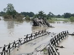 असम में बाढ़ के कारण अब तक छह लोगों की मौत, 3.50 लाख से अधिक लोग प्रभावित असम में बाढ़ के कारण अब तक छह लोगों की मौत, 3.50 लाख से अधिक लोग प्रभावित
