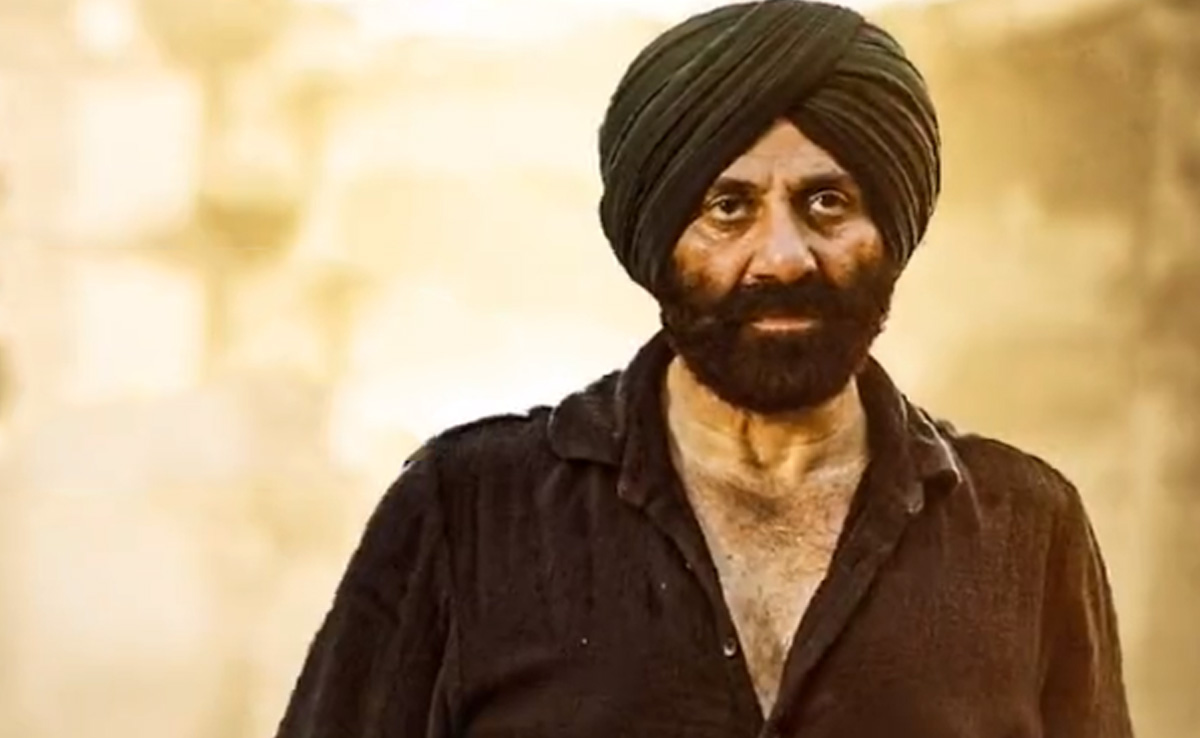 <i>Gadar 2</i> Box Office Collection Day 5: Sunny Deol Juggernaut Makes August 15 "History," Shoots Past 200 Crore Mark